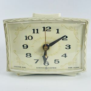 Vintage General Electric GE Alarm Analog Clock Made in USA 7317 K NO LIGHT